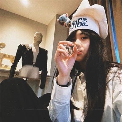 召唤摩登石头人封面